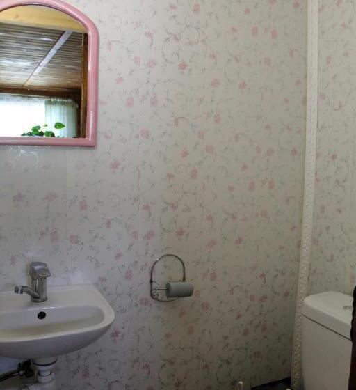 اتاق استاندارد سه نفره, у василини