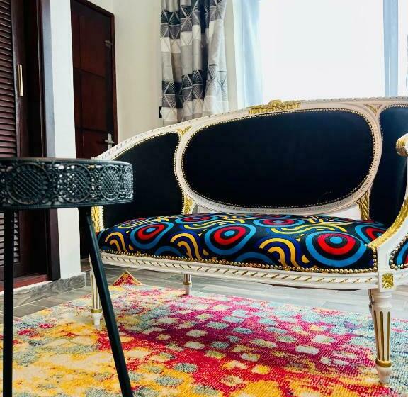 اتاق استاندارد با بالکن, La Villa Saint Jean