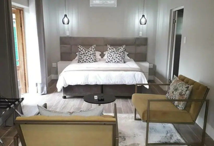 スタンダードルーム, Sani Pass Manor Guest House