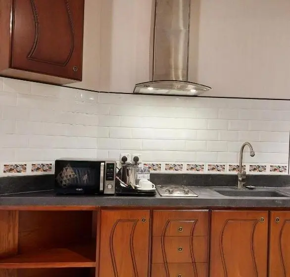 استودیوی استاندارد, Biz Hotel Apartments