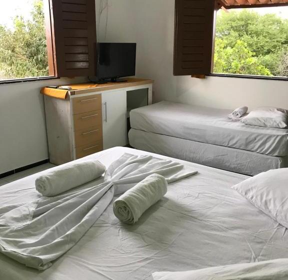 חדר סטנדרט לארבעה, Pousada Maria Sara