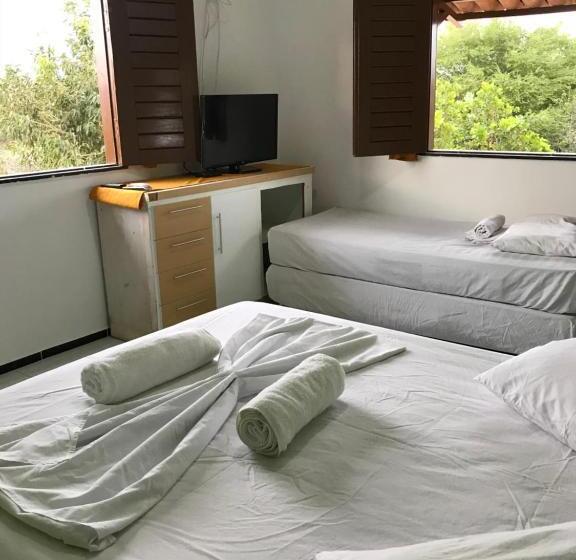 חדר סטנדרט לארבעה, Pousada Maria Sara