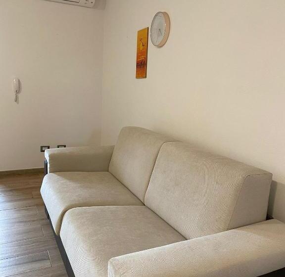 اتاق استاندارد, B&b Madie