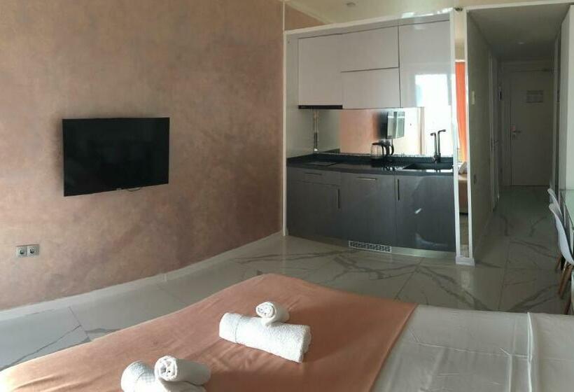آپارتمان 1 خوابه با چشم‌انداز دریا, Black Sea Vi Dari Apartments