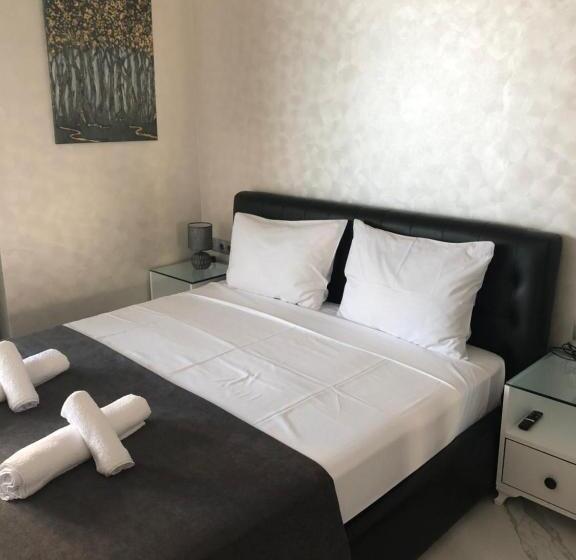 استودیوی استاندارد با چشمانداز دریا, Black Sea Vi Dari Apartments