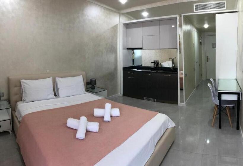 1 Bedroom Apartment Lake View, Black Sea Vi Dari Apartments