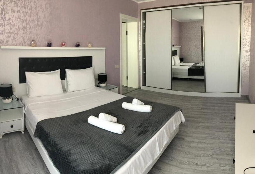 اتاق لوکس خانوادگی, Black Sea Vi Dari Apartments