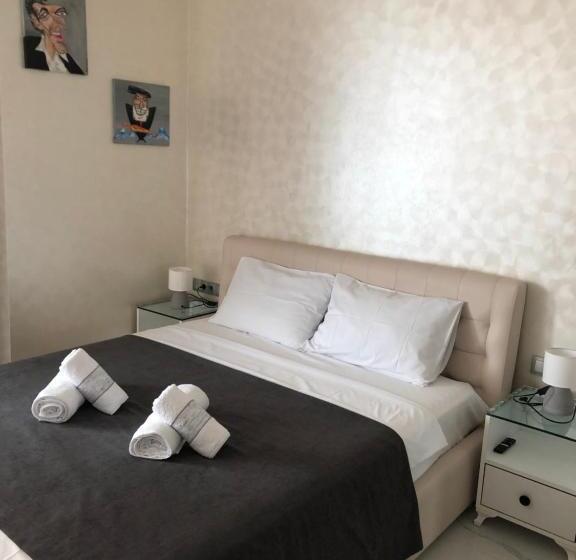 استودیوی استاندارد با چشمانداز دریا, Black Sea Vi Dari Apartments