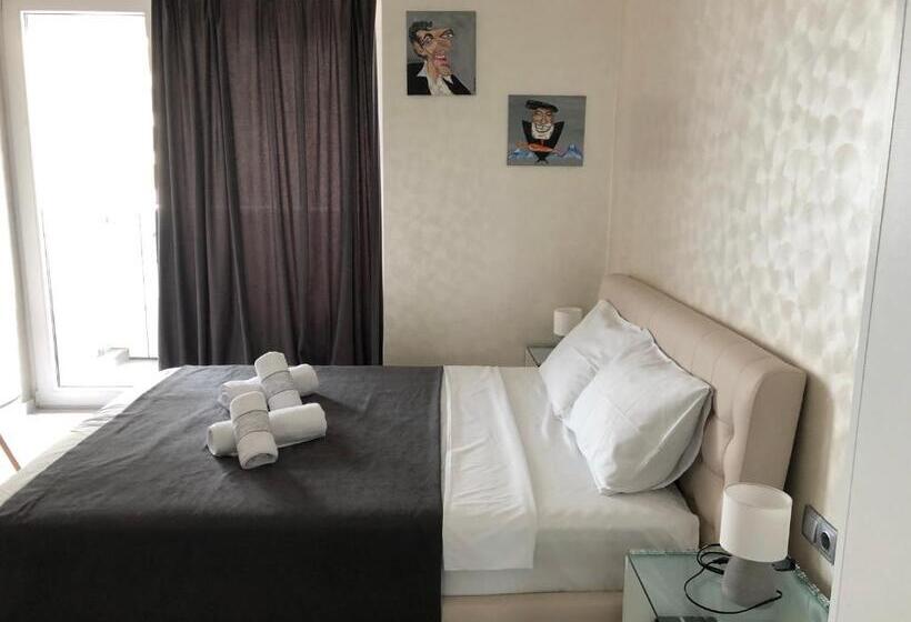 استودیوی استاندارد با چشمانداز دریا, Black Sea Vi Dari Apartments