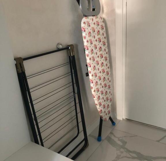 استودیوی استاندارد, Black Sea Vi Dari Apartments