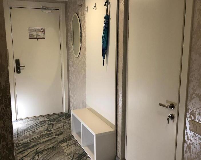 اتاق لوکس خانوادگی, Black Sea Vi Dari Apartments