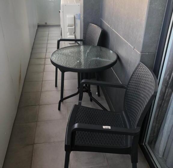 اتاق لوکس خانوادگی, Black Sea Vi Dari Apartments