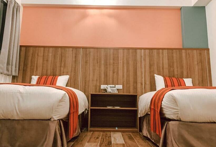 اتاق استاندارد با بالکن, 金銀花民宿