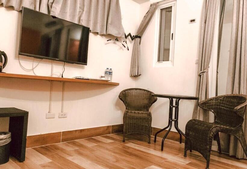 اتاق استاندارد با بالکن, 金銀花民宿