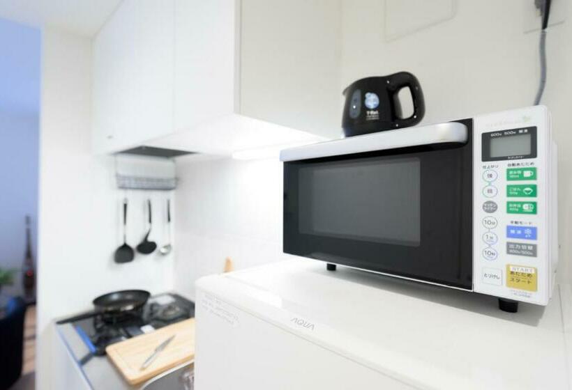 スタンダードトリプルルーム, Salon Shibuya