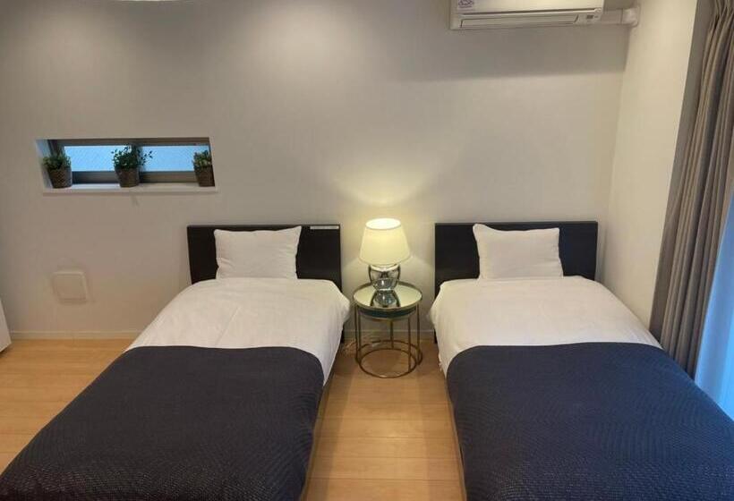 スタンダード４人部屋, Salon Shibuya