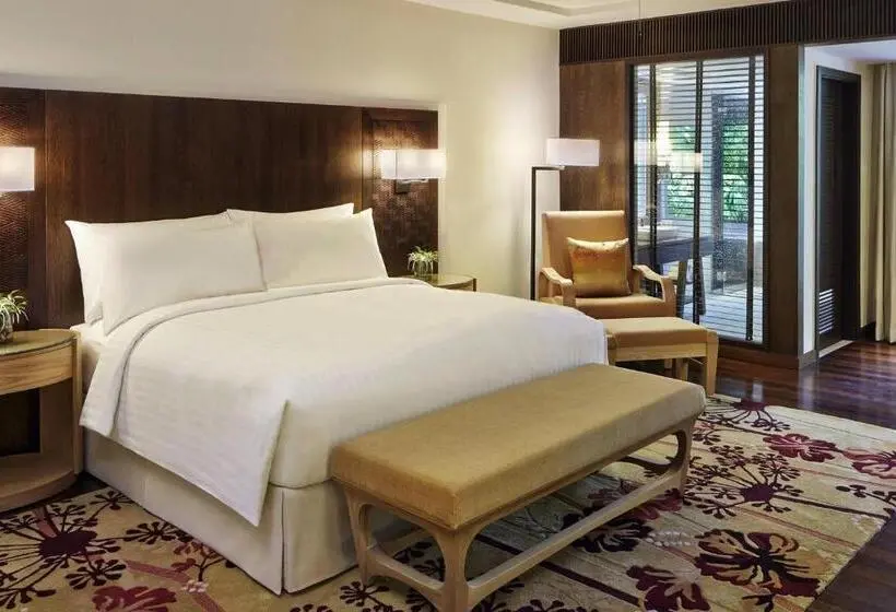 キングサイズベッドのデラックスルーム, Mulu Marriott Resort