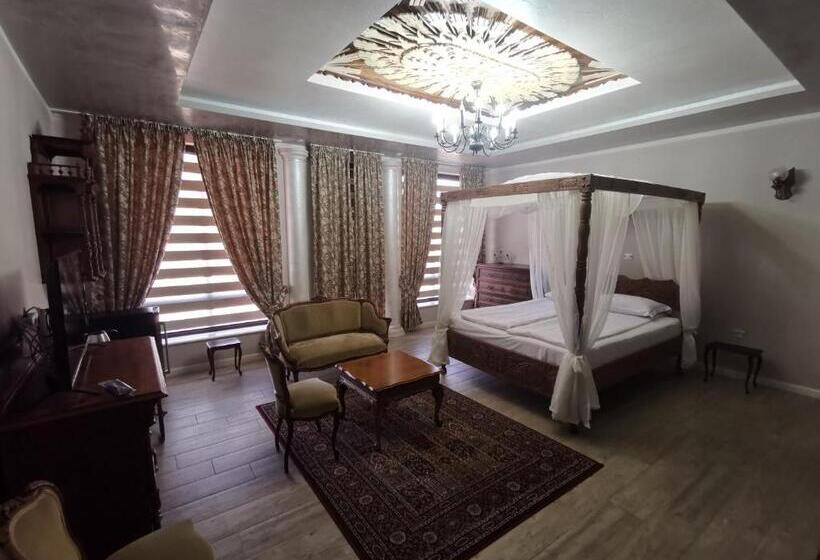 キングサイズベッドのデラックスルーム, възрожденски комплекс чардакъ сопот