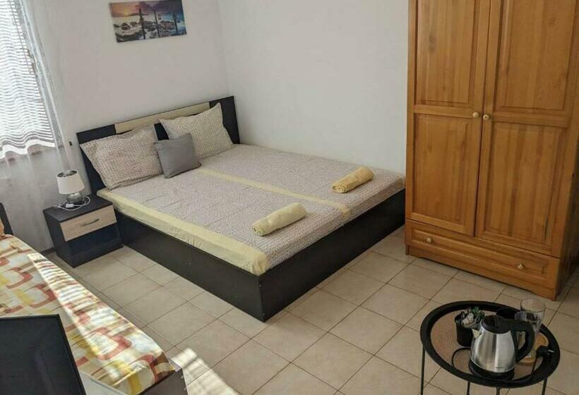 스탠다드 트리플 룸, цвета