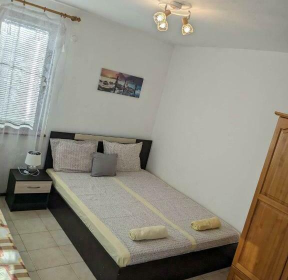 标准三人间, цвета