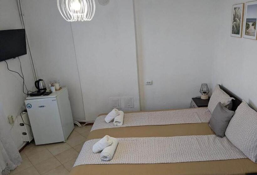 스탠다드 트리플 발코니 룸, цвета