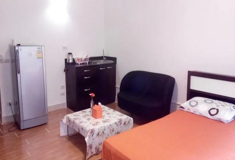 Perhehuone, Room In Apartment   Asia Don Mueang Bangkok Condominium