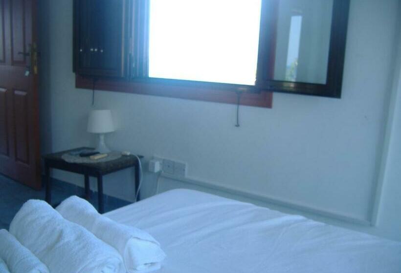 디럭스 룸, Theresa Hotel At Karpaz Peninsula