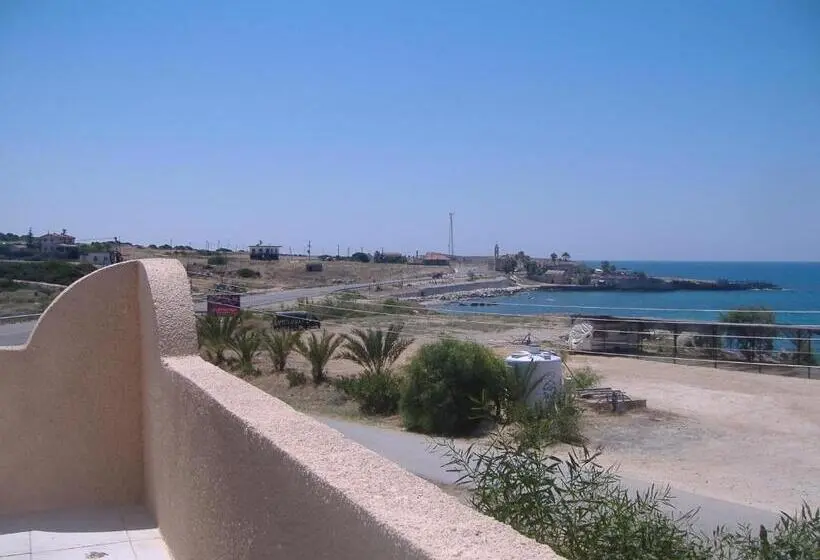 オーシャンビューデラックスルームバルコニー付き, Theresa Hotel At Karpaz Peninsula
