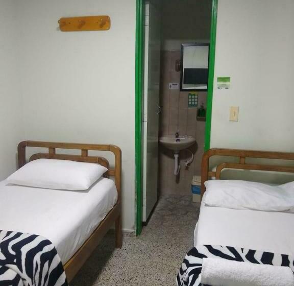 스탠다드 트리플 룸, Casa Verde Guatapé