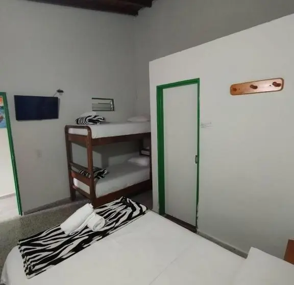 اتاق استاندارد چهار تخته, Casa Verde Guatapé