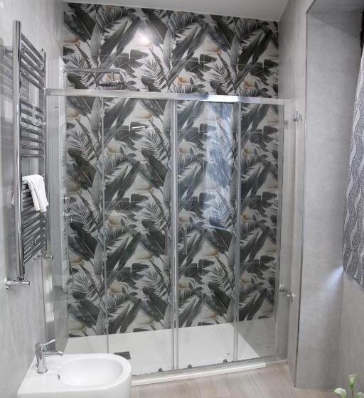 سوییت جونیور لوکس, Royal Dreams