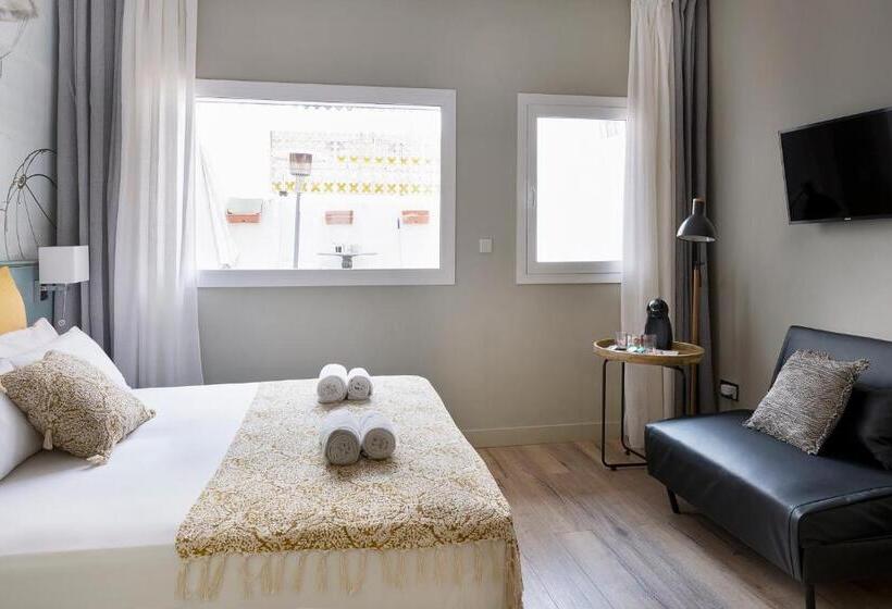 اتاق استاندارد, Sitgesnextdoor