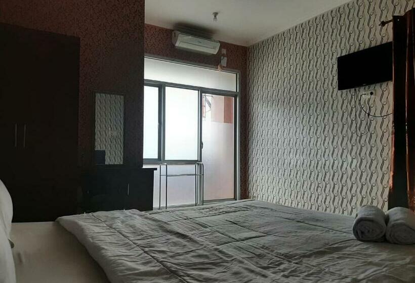 Номер Стандарт, Reddoorz Syariah At Jalan Pramuka