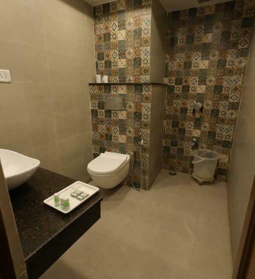 חדר דלוקס, Riverside Resorts