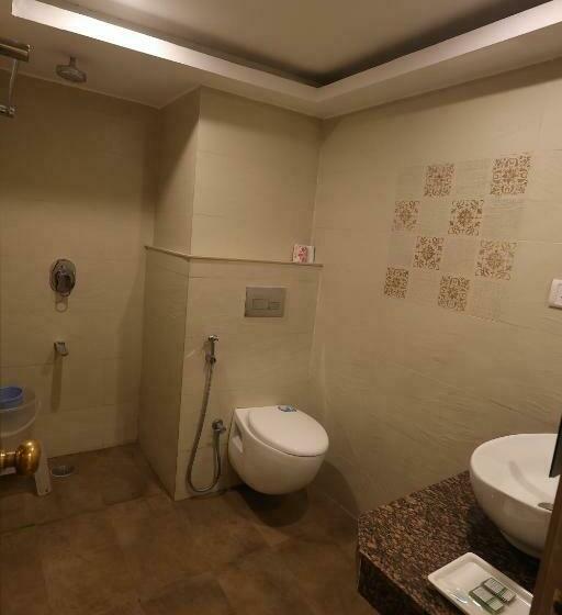 수피리어 룸, Riverside Resorts