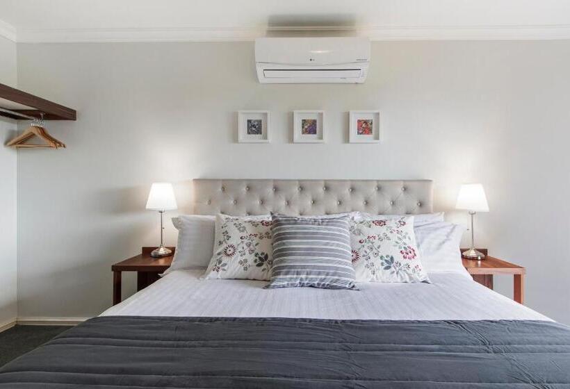 스탠다드 룸 킹사이즈 침대, Shambhala Guest House