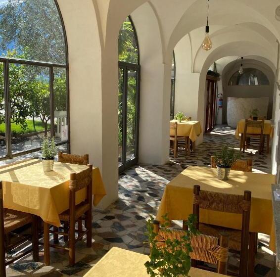 湖の見えるジュニアスイート, Albergo Bellavista