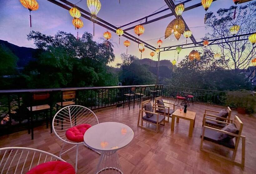 Bungalow Standart Vista Jardim, Trang An Moon Garden Homestay