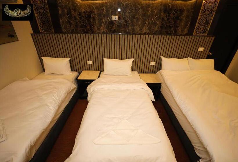 اتاق لوکس خانوادگی, Comfort Inn Giza