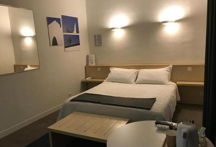 غرفة سوبيريور, Azur