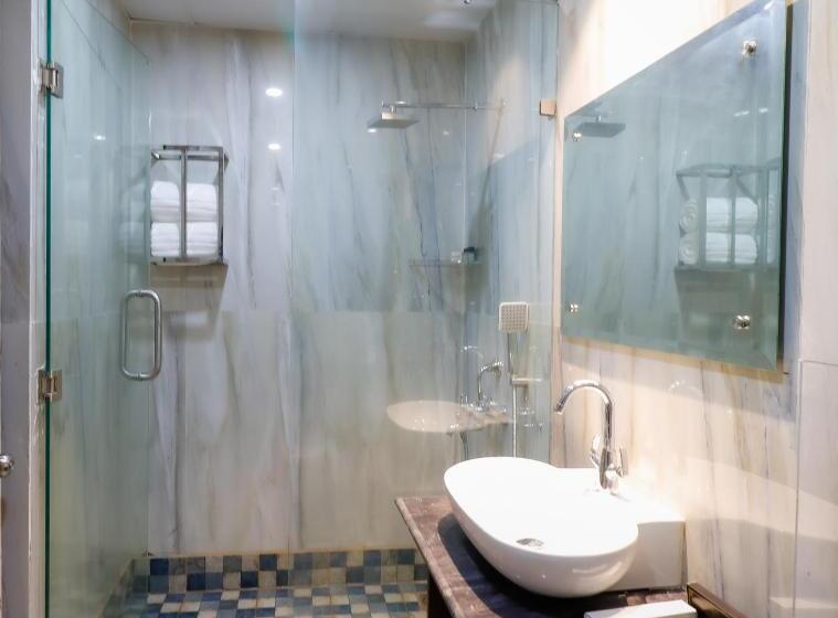 プールの見えるエクゼクティブルーム, Miranda Beach Resort Baga