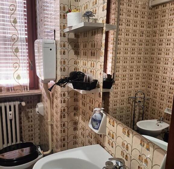 اتاق استاندارد, Guesthouse127