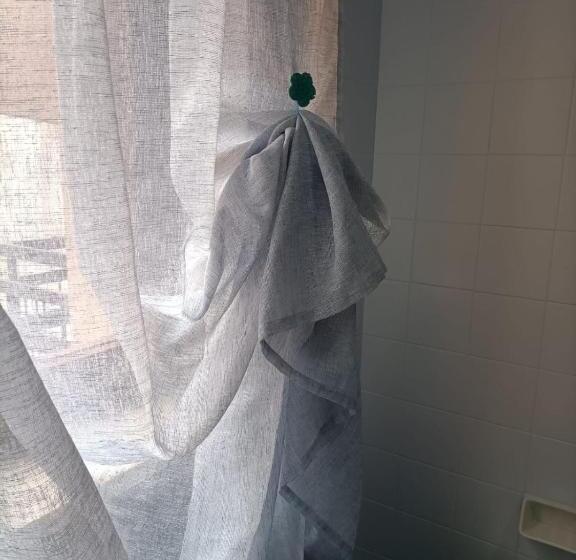 اتاق استاندارد, Guesthouse127