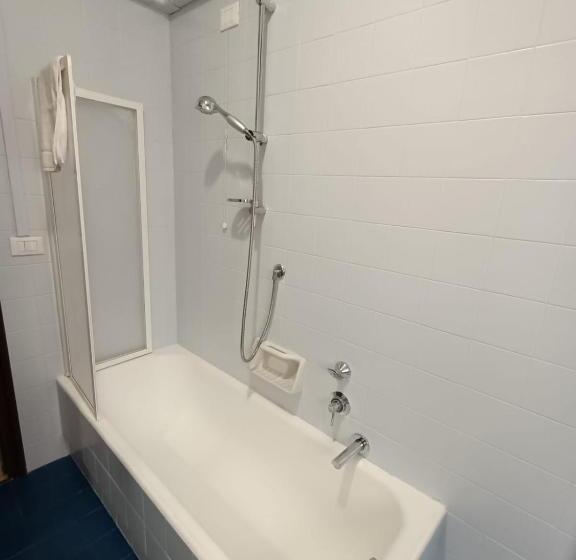 اتاق استاندارد, Guesthouse127