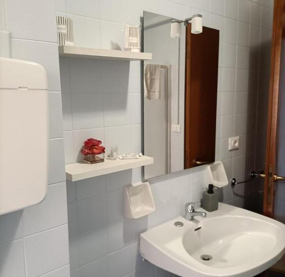 اتاق استاندارد, Guesthouse127