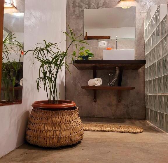 Chambre Triple Standard, Villa Valencia