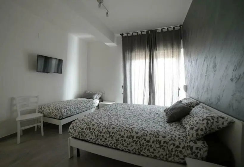Chambre Triple Standard, Sami B&b