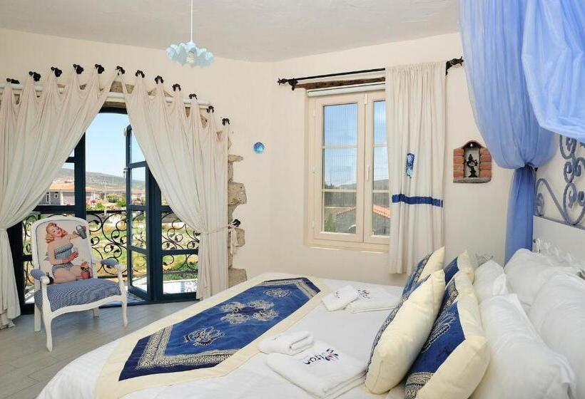 Pokój Deluxe z Balkonem, Alaçatı Sultan Konak Butik Otel ℳℛ Luxury Concept