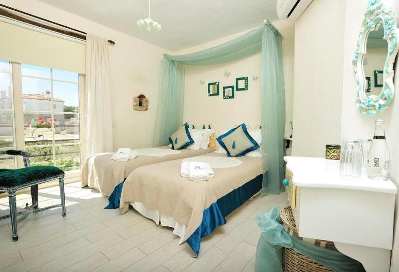 Pokój Standard z Balkonem, Alaçatı Sultan Konak Butik Otel ℳℛ Luxury Concept