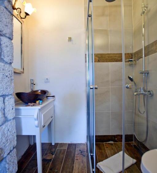 جناح مزود بجاكوزى, Alaçatı Sultan Konak Butik Otel ℳℛ Luxury Concept